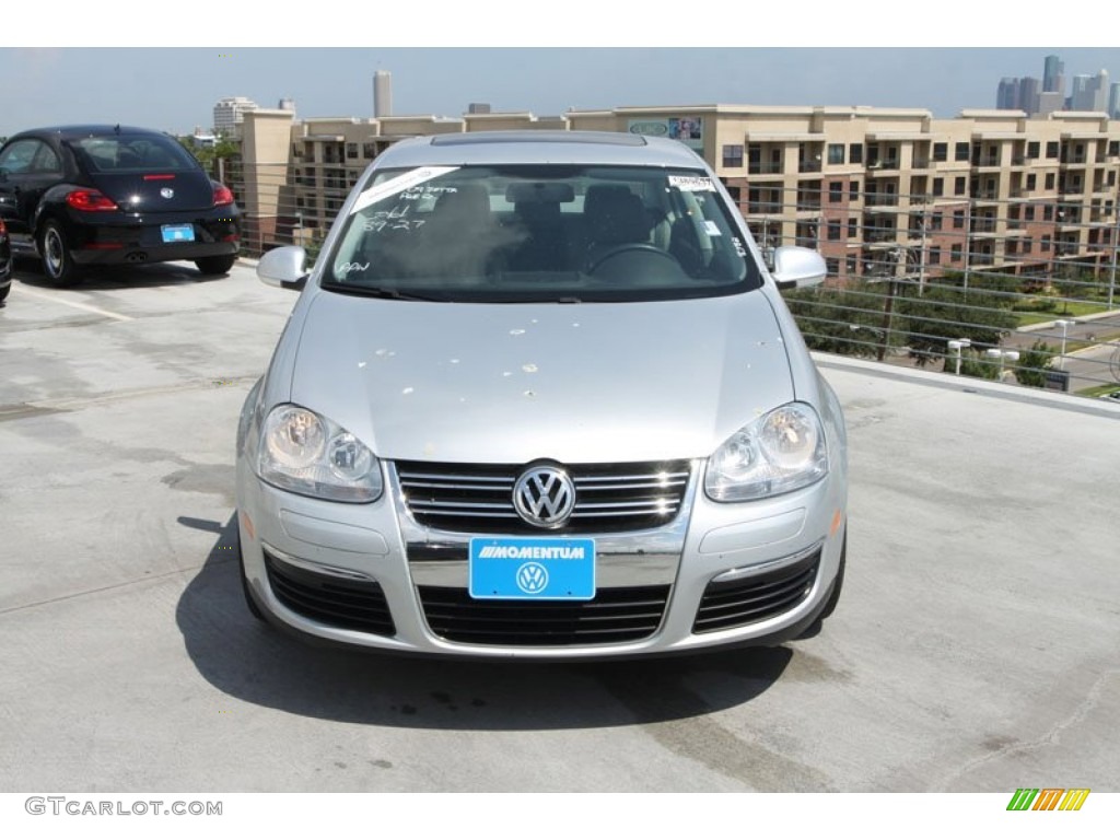 2009 Jetta SE Sedan - Reflex Silver Metallic / Art Grey photo #2