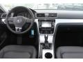 Reflex Silver Metallic - Passat TDI SE Photo No. 14