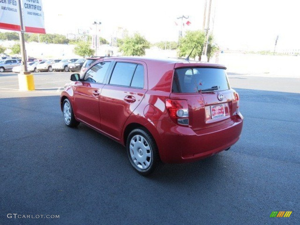 2009 xD  - Barcelona Red / Charcoal Gray photo #5