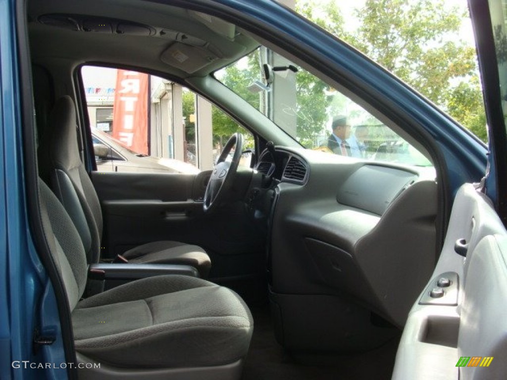 2003 Windstar LX - Light Sapphire Blue Metallic / Medium Graphite photo #8