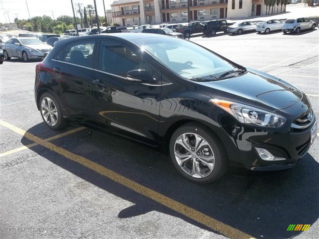 2013 Elantra GT - Black Noir Pearl / Black photo #15