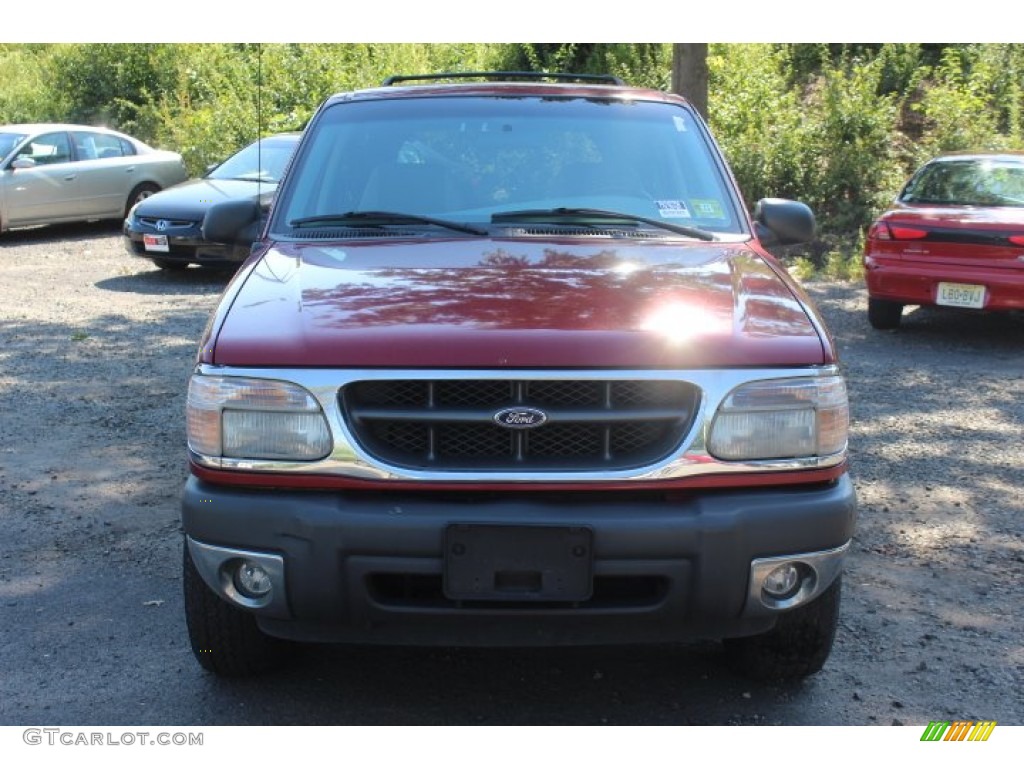 2001 Explorer XLT 4x4 - Toreador Red Metallic / Dark Graphite photo #2