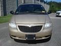 2001 Champagne Pearl Chrysler Voyager LX  photo #8