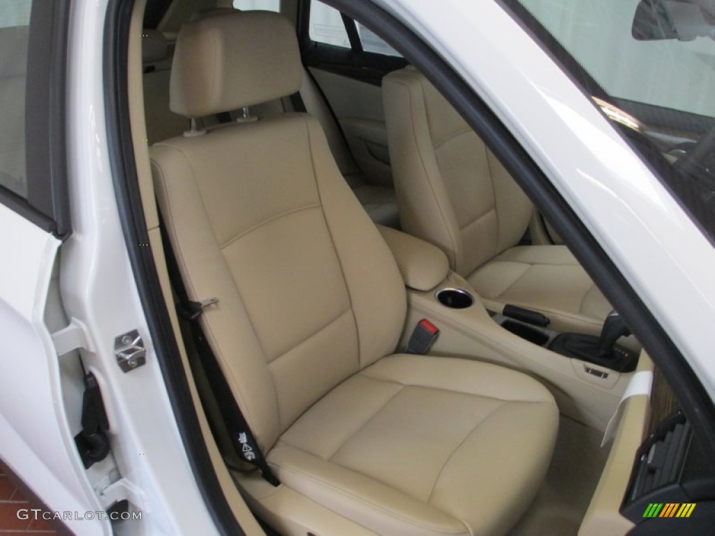 2013 BMW X1 xDrive 35i Front Seat Photo #70713260