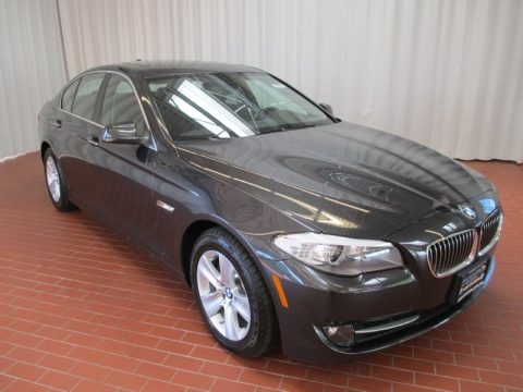 2013 BMW 5 Series 528i xDrive Sedan Data, Info and Specs