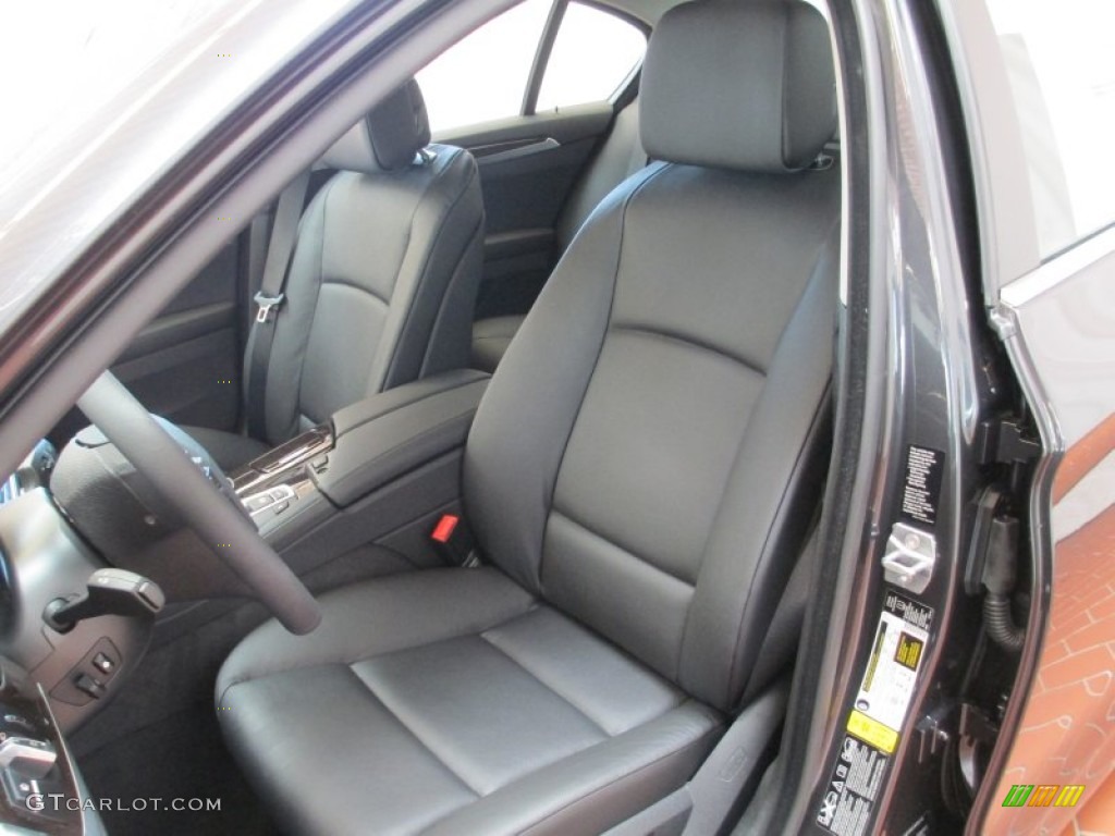 2013 BMW 5 Series 528i xDrive Sedan Front Seat Photo #70713389