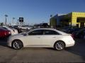 White Diamond Tricoat - XTS Luxury FWD Photo No. 4