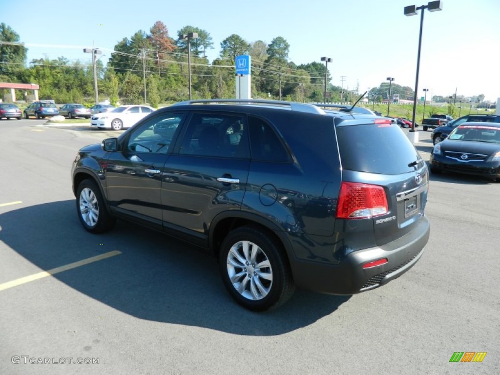 2011 Sorento LX V6 - Pacific Blue / Black photo #3