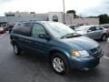 Magnesium Pearl - Grand Caravan SXT Photo No. 2