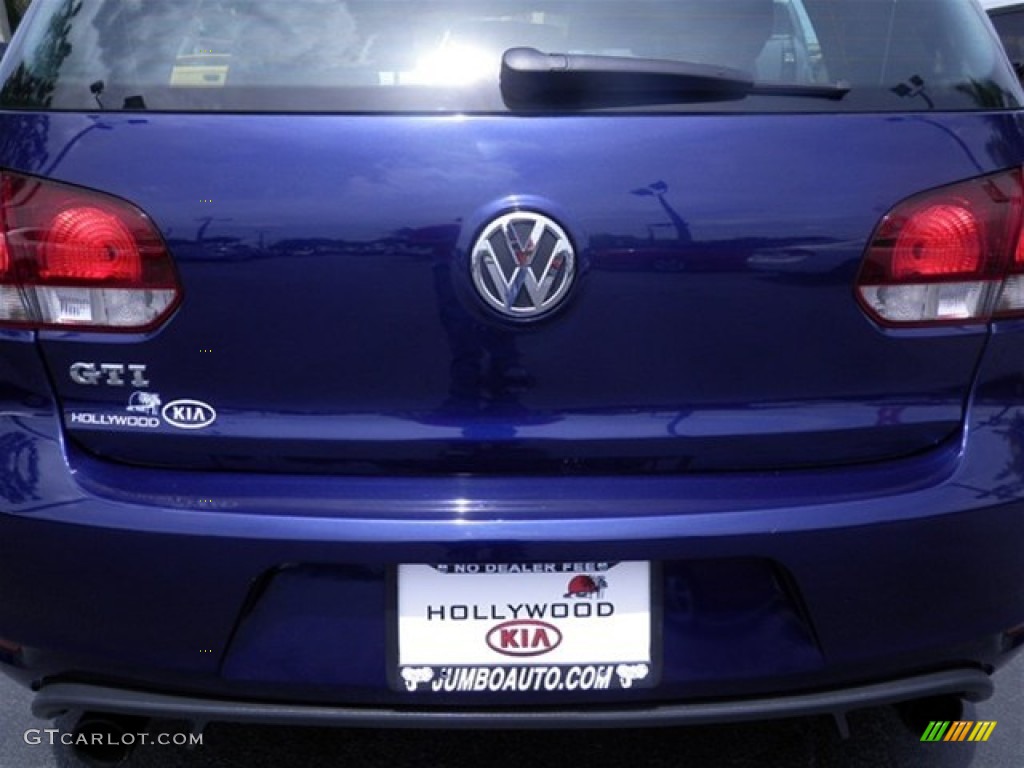 2011 GTI 4 Door - Shadow Blue Metallic / Interlagos Plaid Cloth photo #17