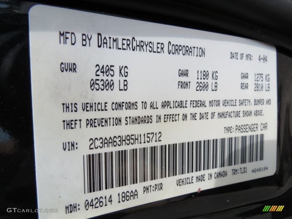 2005 300 C HEMI - Brilliant Black Crystal Pearl / Dark Slate Gray/Light Graystone photo #16