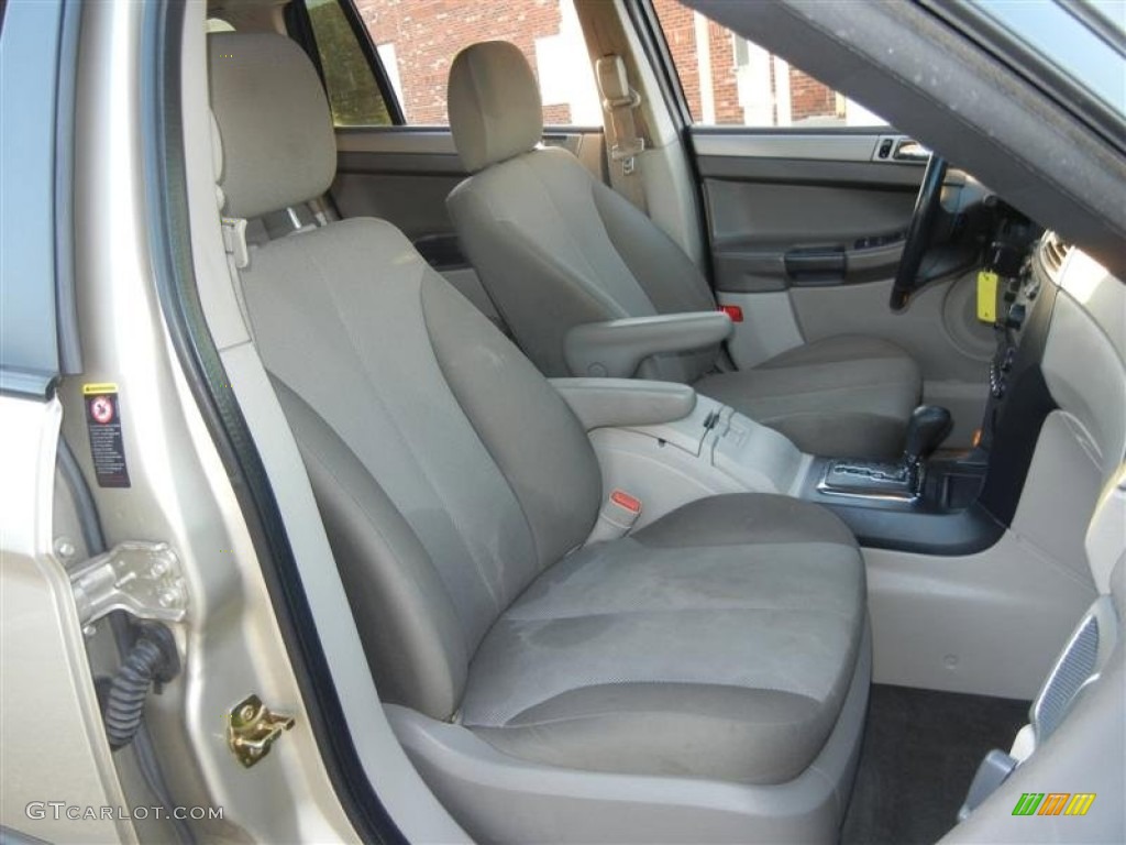 Light Taupe Interior 2005 Chrysler Pacifica AWD Photo #70724657