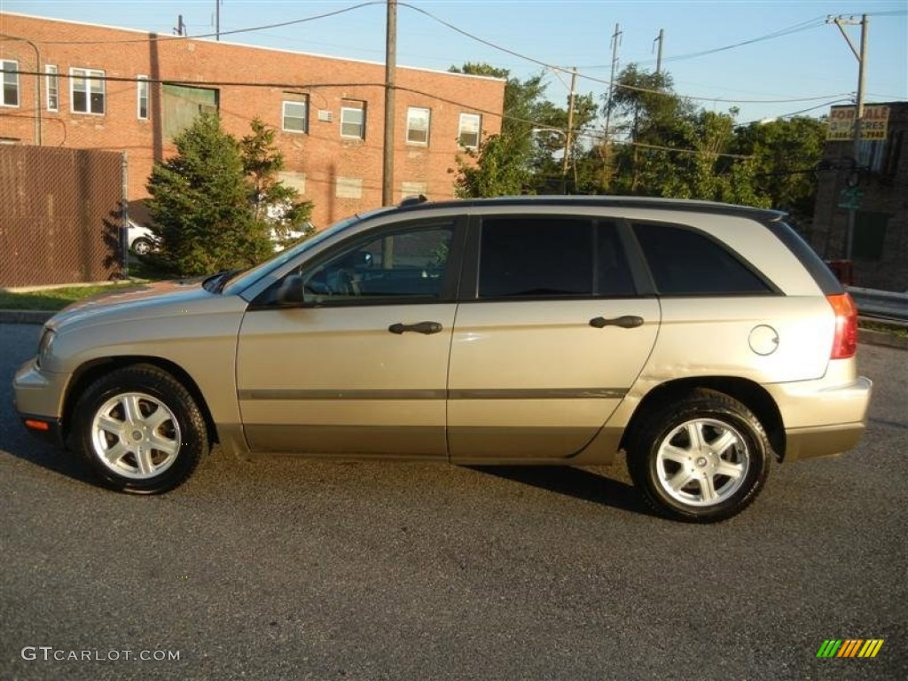 2005 Pacifica AWD - Linen Gold Metallic Pearl / Light Taupe photo #11