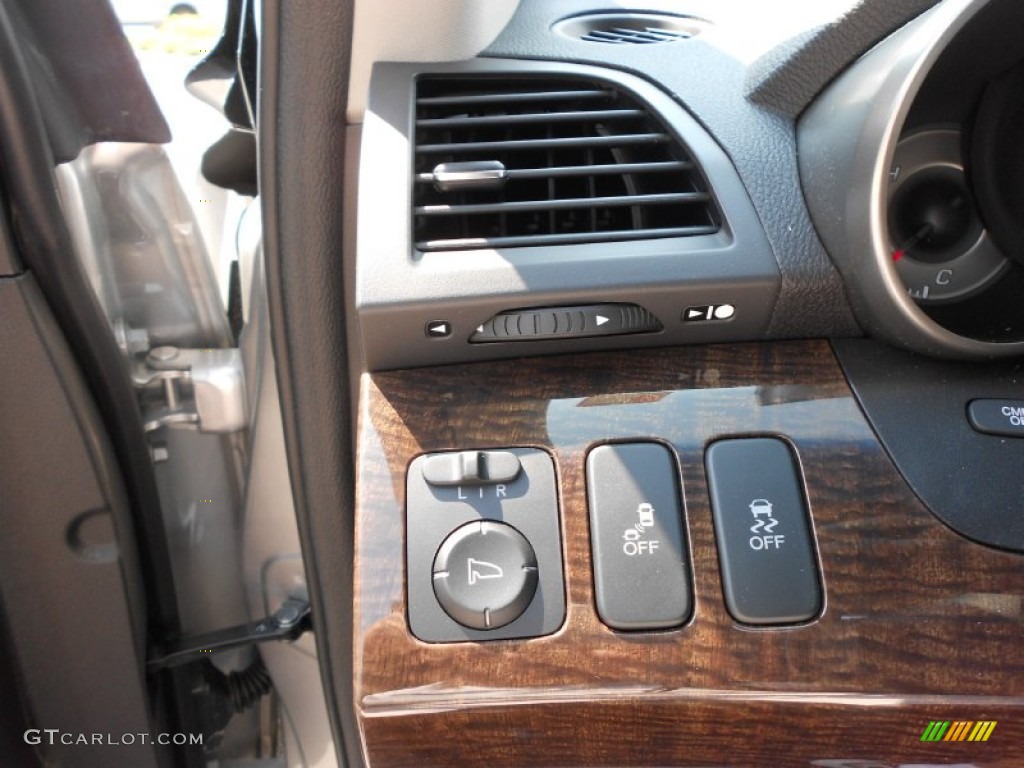 2013 Acura MDX SH-AWD Advance Controls Photo #70726145