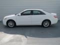 Super White - Camry LE Photo No. 5
