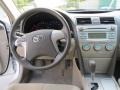 Super White - Camry LE Photo No. 33