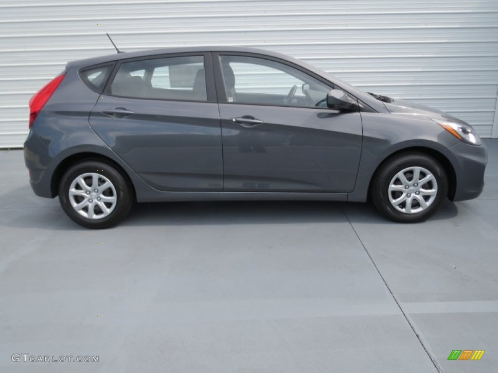 Cyclone Gray 2013 Hyundai Accent GS 5 Door Exterior Photo #70729700