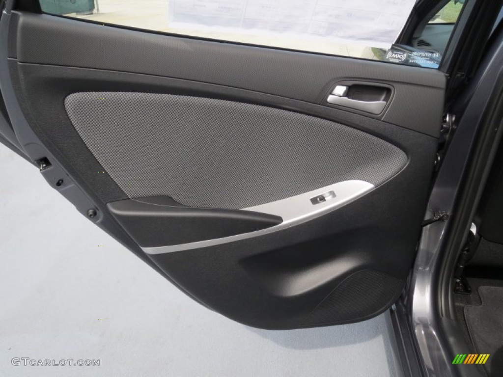 2013 Hyundai Accent GS 5 Door Black Door Panel Photo #70729823