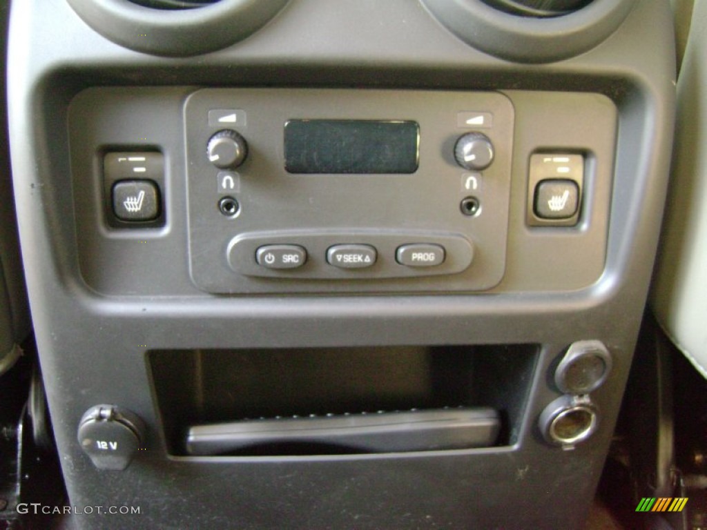 2005 Hummer H2 SUV Controls Photo #70732727
