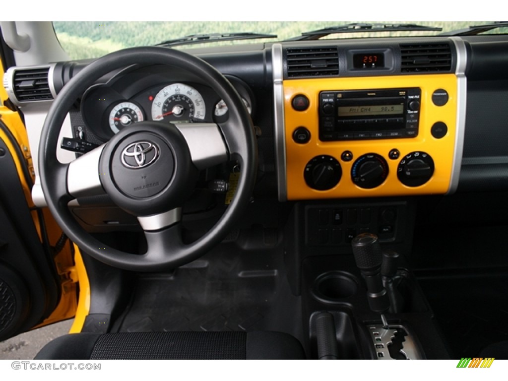2007 Toyota FJ Cruiser 4WD Dark Charcoal Dashboard Photo #70735616