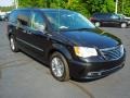 Brilliant Black Crystal Pearl - Town & Country Touring - L Photo No. 1