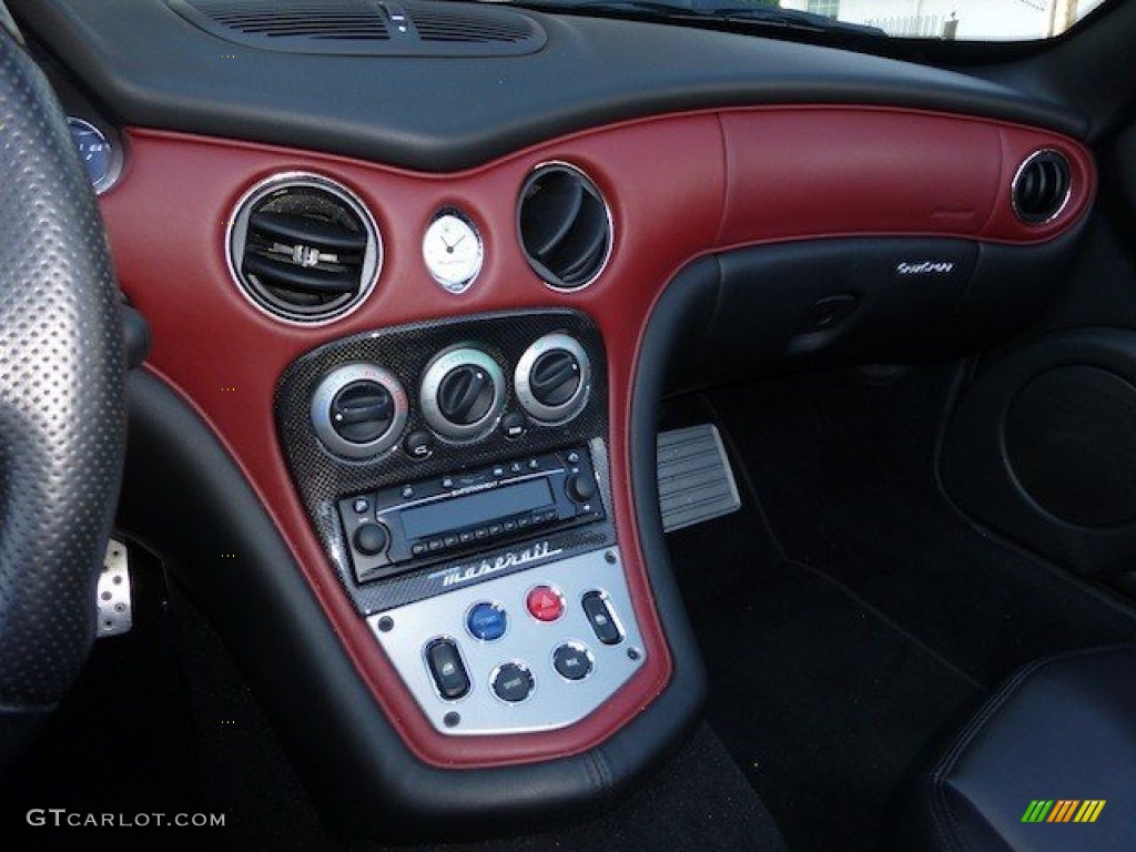 2006 Maserati GranSport Spyder Dashboard Photos
