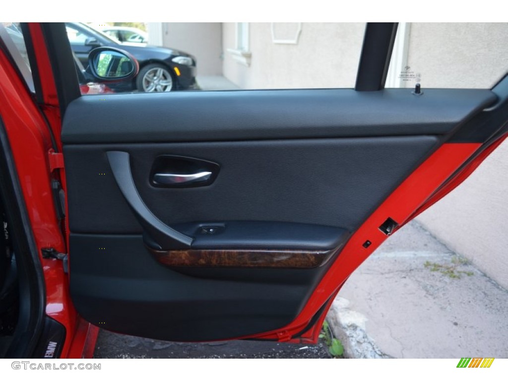 2006 3 Series 325i Sedan - Electric Red / Black photo #19