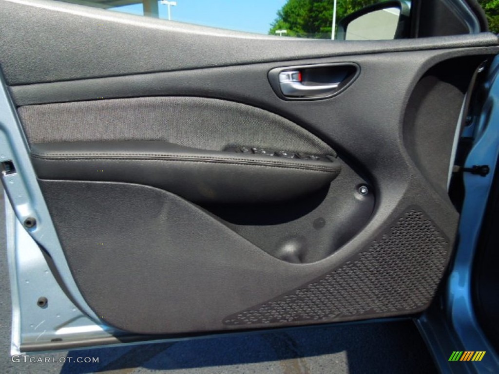 2013 Dodge Dart SXT Black Door Panel Photo #70740575