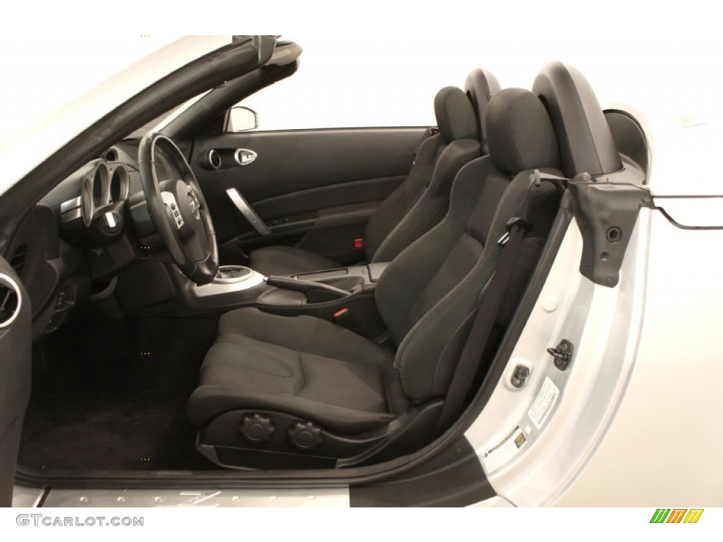 Carbon Black Interior 2006 Nissan 350Z Enthusiast Roadster Photo #70744436