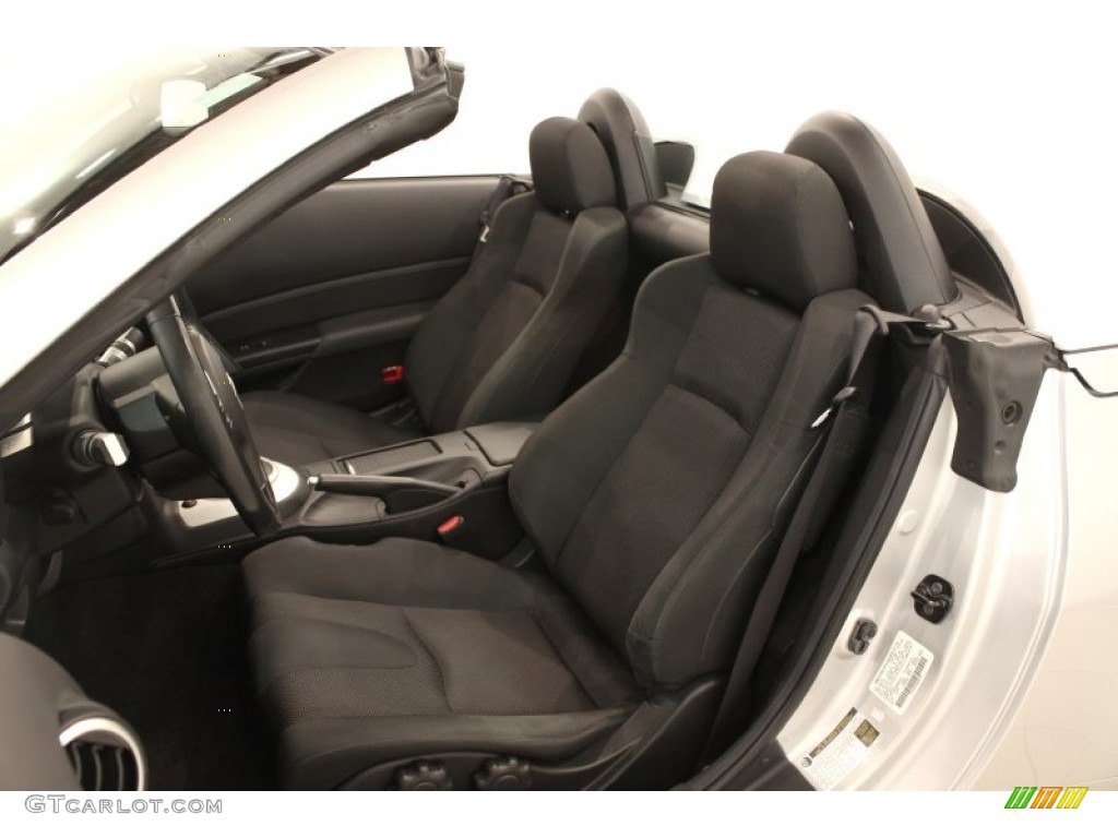 2006 Nissan 350Z Enthusiast Roadster Front Seat Photo #70744442