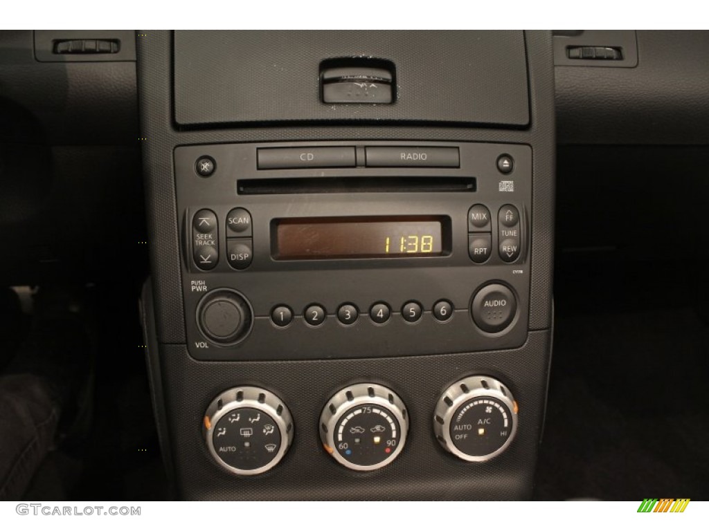 2006 Nissan 350Z Enthusiast Roadster Audio System Photos