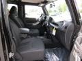 Black - Wrangler Unlimited Sahara 4x4 Photo No. 10