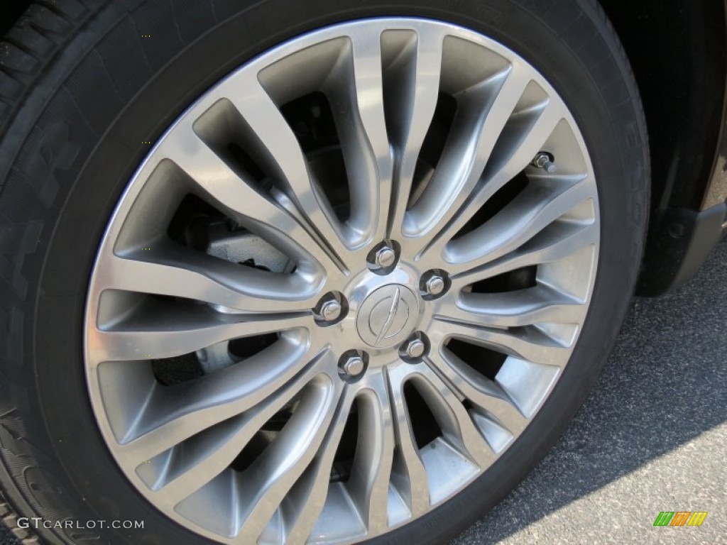 2013 Chrysler 200 Limited Convertible Wheel Photo #70745261