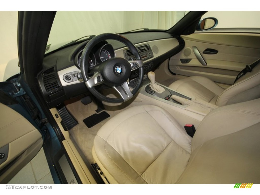 Beige Interior 2004 BMW Z4 2.5i Roadster Photo #70747896