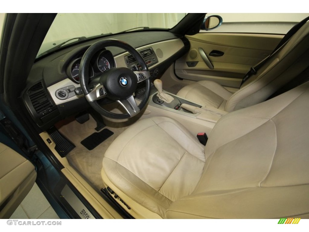 Beige Interior 2004 BMW Z4 2.5i Roadster Photo #70747926