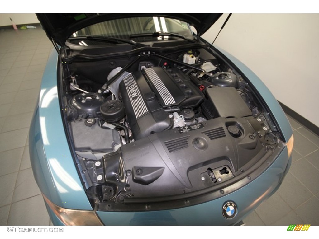 2004 BMW Z4 2.5i Roadster 2.5 Liter DOHC 24-Valve Inline 6 Cylinder Engine Photo #70747974