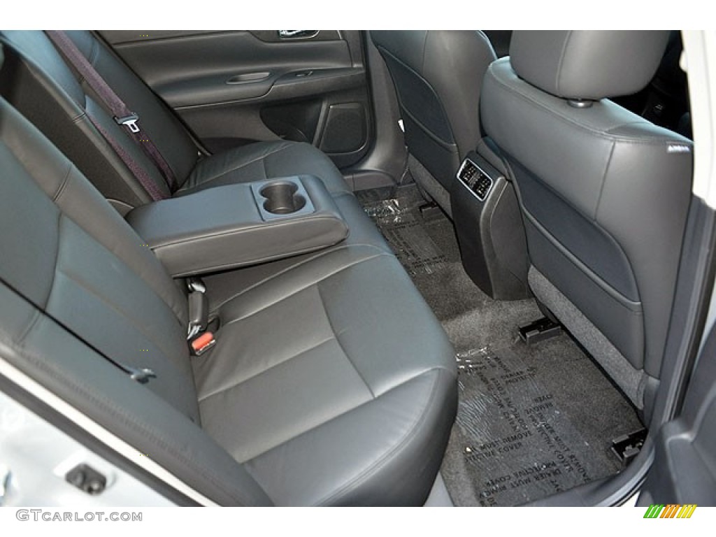 2013 Altima 2.5 SL - Brilliant Silver / Charcoal photo #16