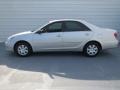 Lunar Mist Metallic - Camry LE Photo No. 5