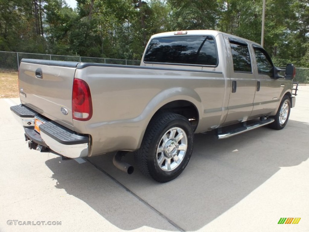 2007 F250 Super Duty XLT Crew Cab - Arizona Beige Metallic / Tan photo #5