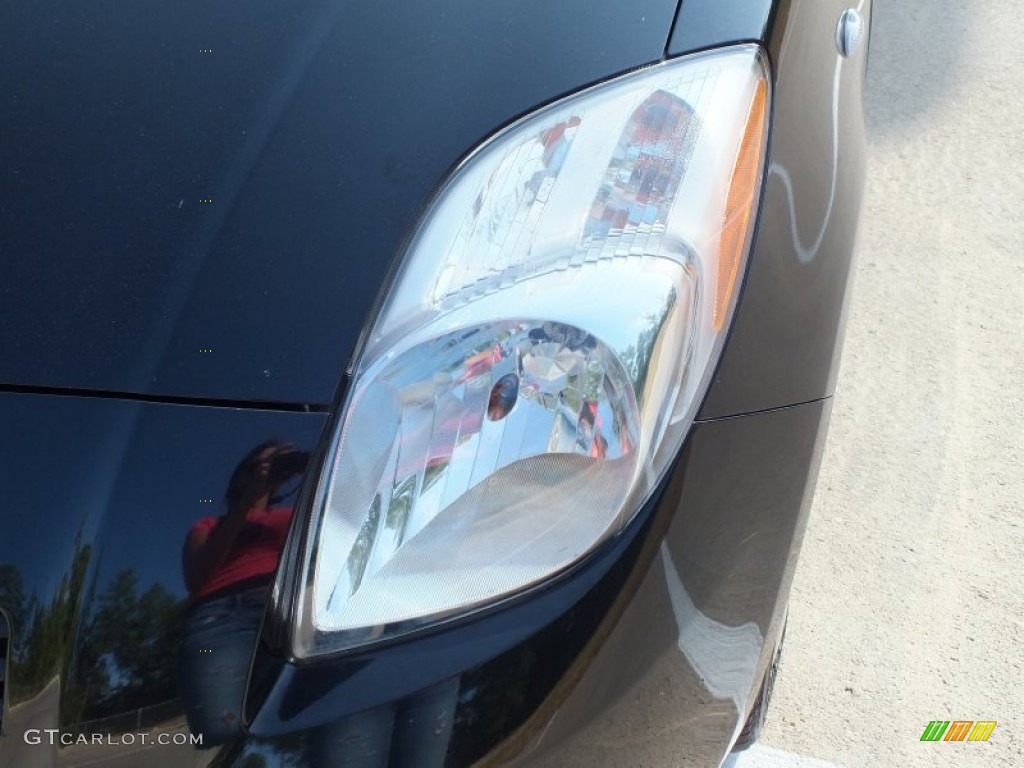 2011 Yaris Sedan - Black Sand Pearl / Dark Charcoal photo #48