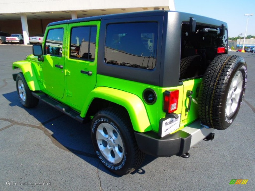 2013 Wrangler Unlimited Sahara 4x4 - Gecko Green Pearl / Black photo #5