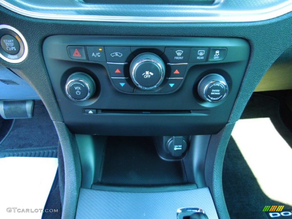2013 Dodge Charger SE Controls Photo #70755380