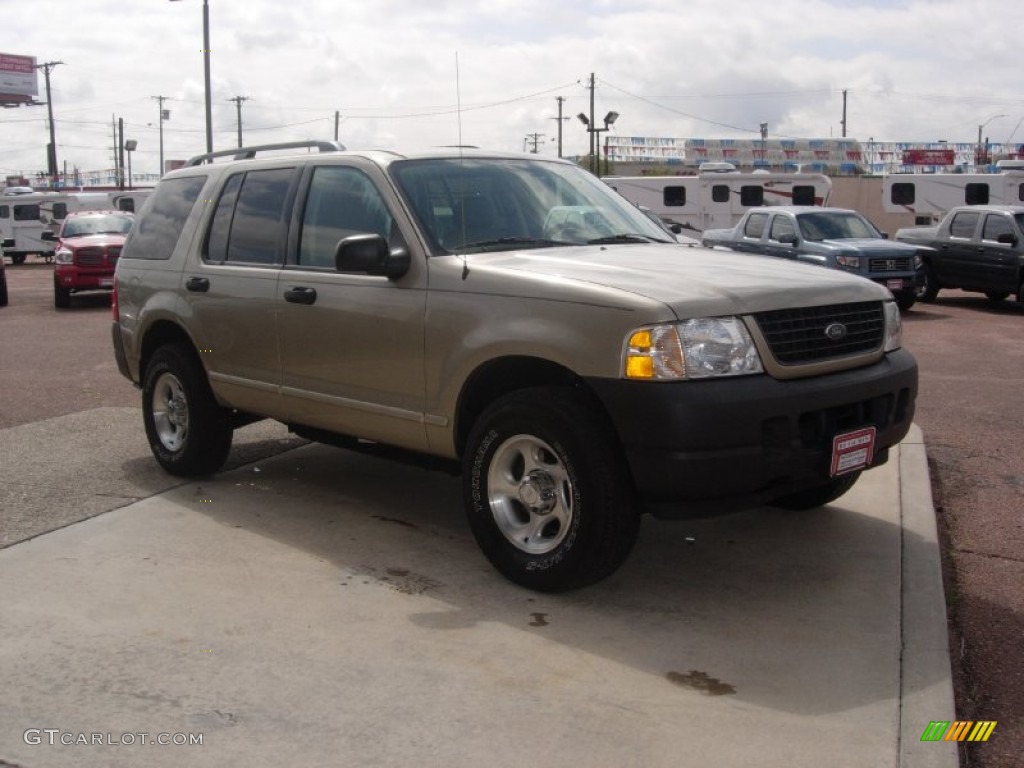 2003 Explorer XLS 4x4 - Harvest Gold Metallic / Medium Parchment Beige photo #14