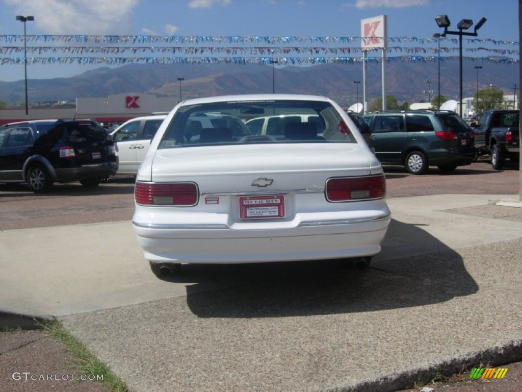 1995 Impala SS - White / Blue photo #9