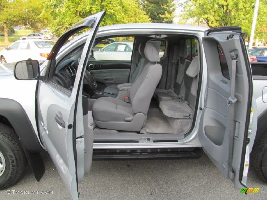 Graphite Interior 2010 Toyota Tacoma V6 Access Cab 4x4 Photo #70757228