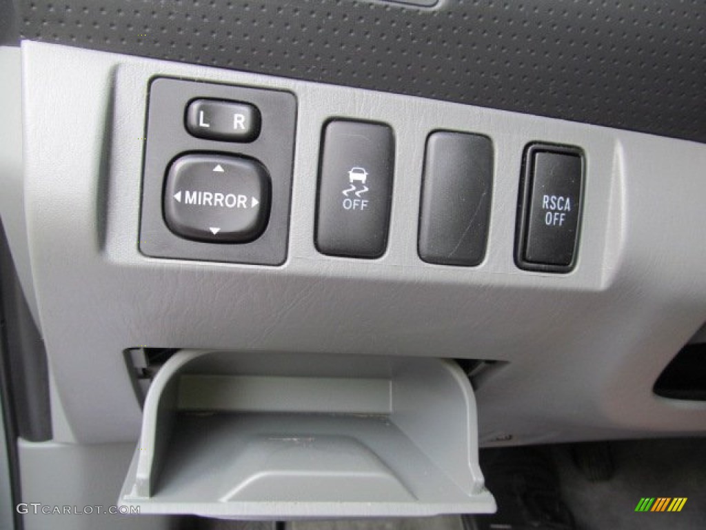 2010 Toyota Tacoma V6 Access Cab 4x4 Controls Photo #70757291