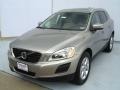 Seashell Metallic - XC60 3.2 Photo No. 2