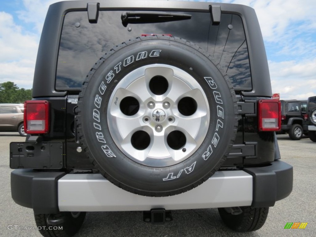 2013 Jeep Wrangler Sahara 4x4 Wheel Photo #70758806