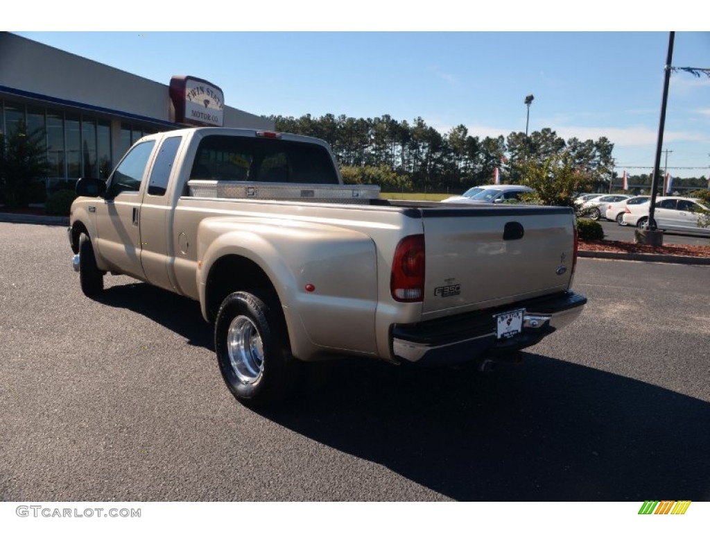 2000 F350 Super Duty XLT Extended Cab Dually - Harvest Gold Metallic / Medium Parchment photo #7