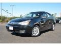 Black - Focus SE Sedan Photo No. 1